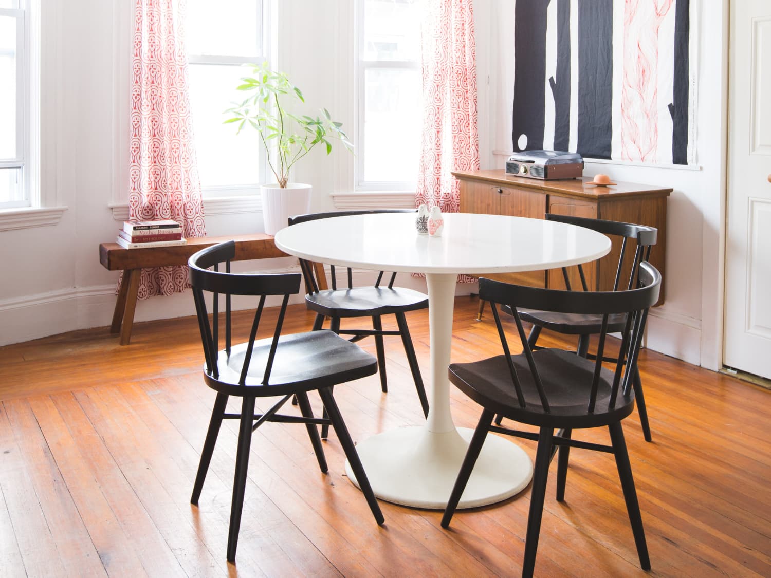 Ikea docksta new arrivals round table